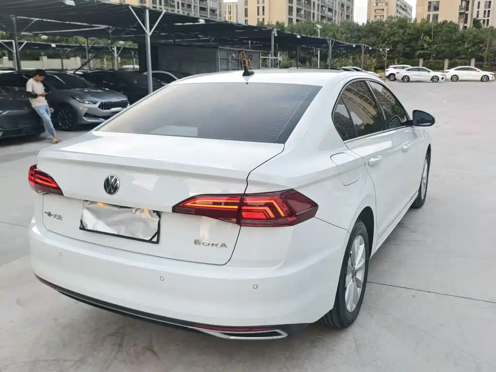 Volkswagen Bora — миниатюра 6