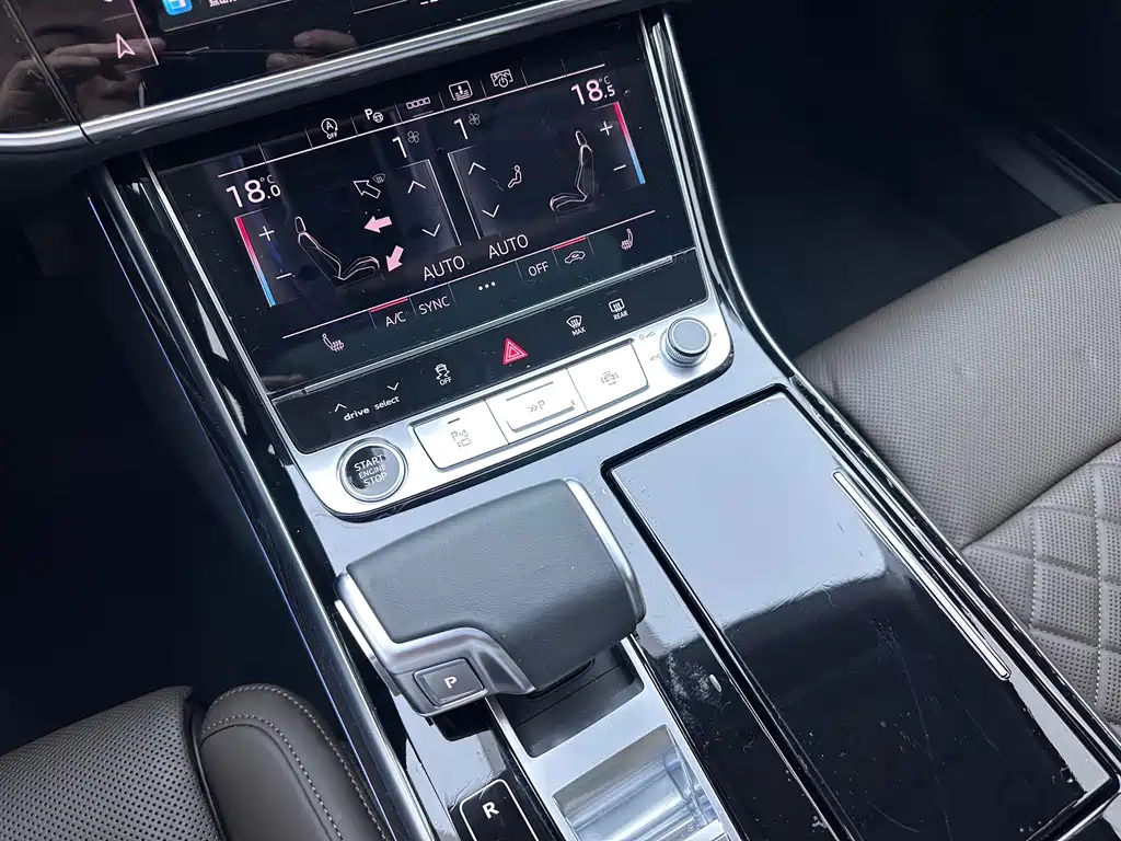 Audi A8 — миниатюра 17