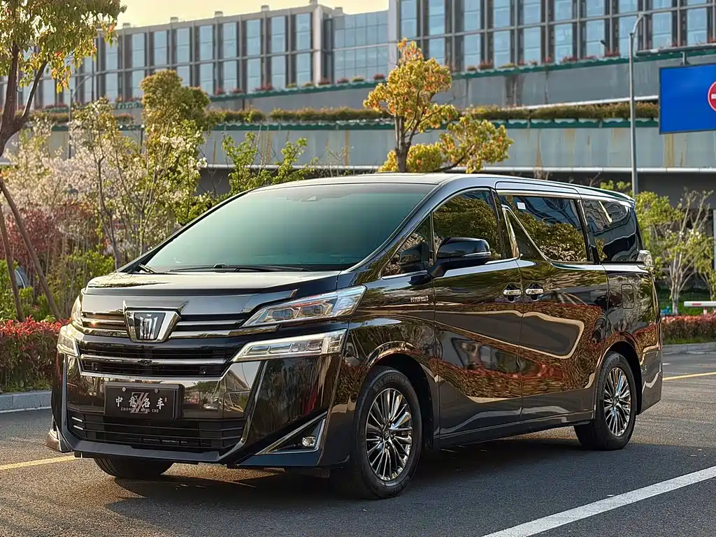 Toyota Vellfire 2021