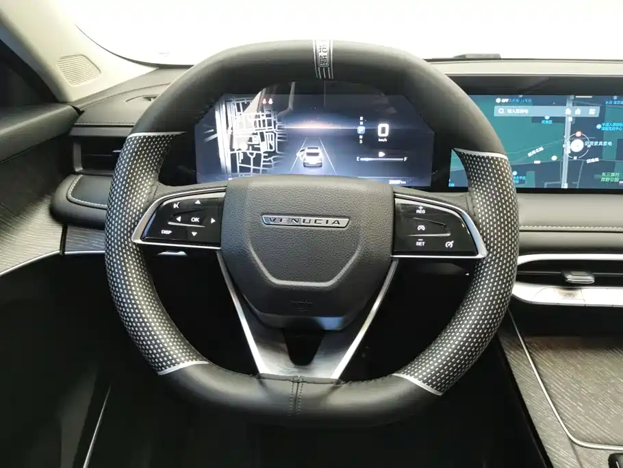 Venucia V — миниатюра 15