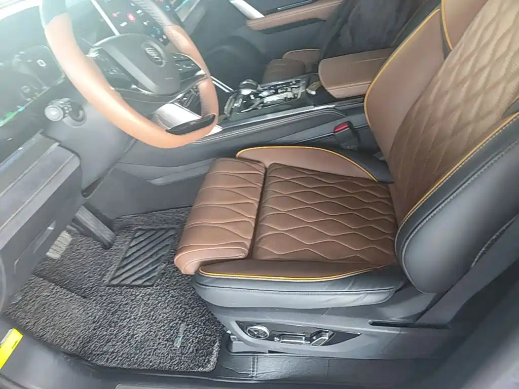 BYD Tang New Energy — миниатюра 15