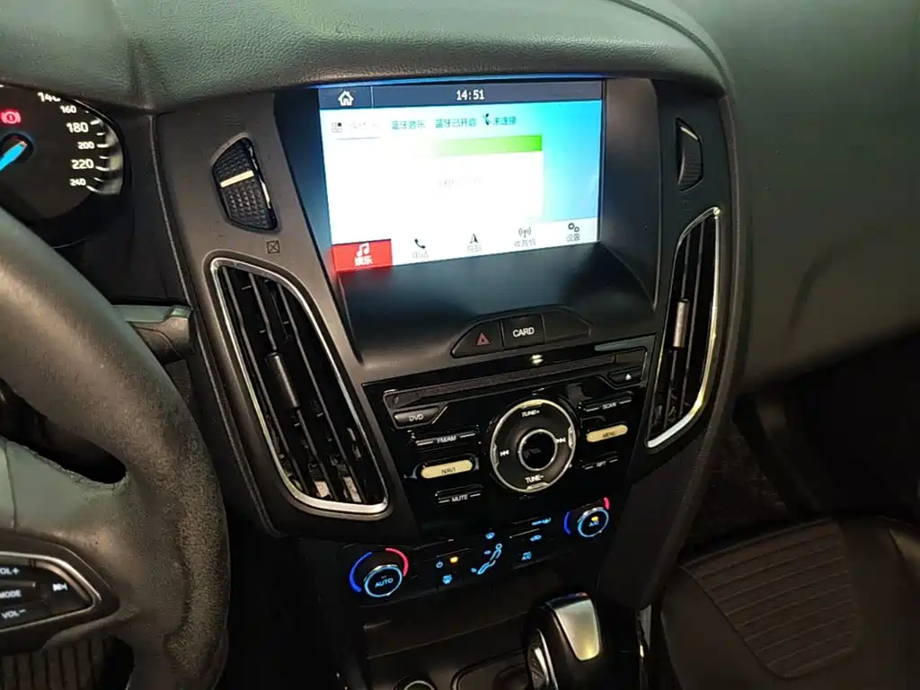 Ford Focus — миниатюра 13