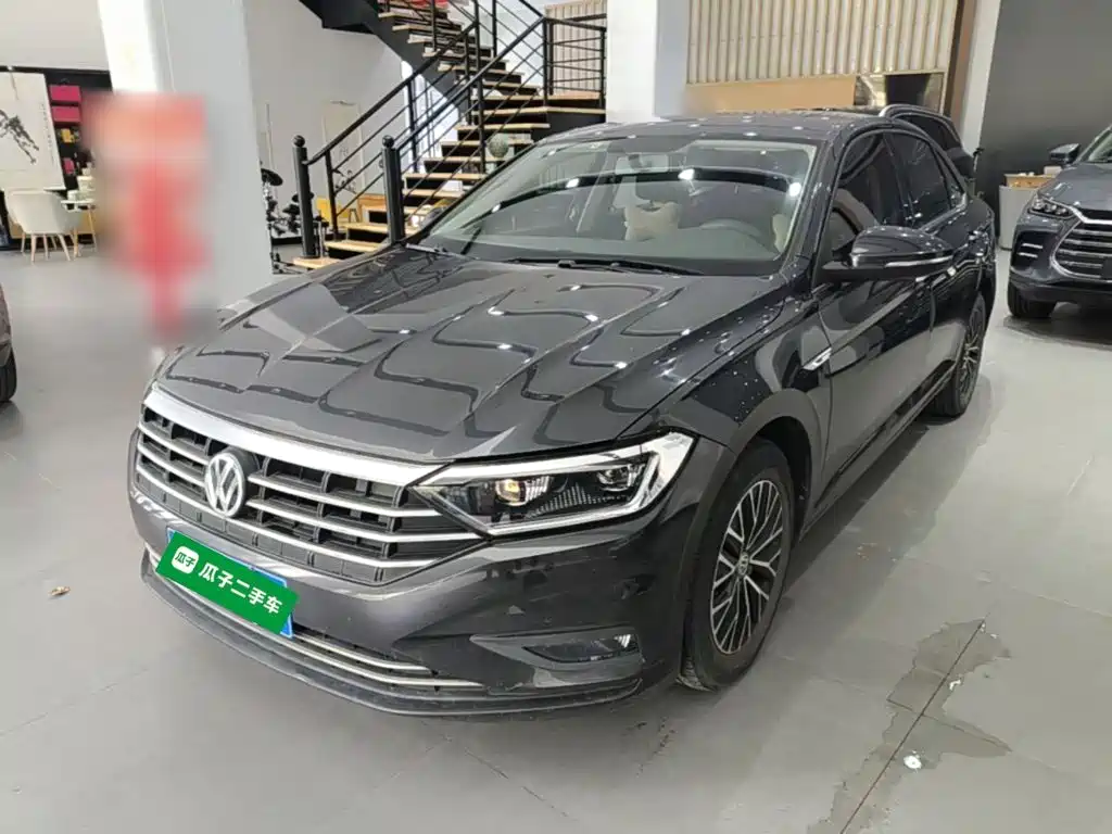 Volkswagen Sagitar
