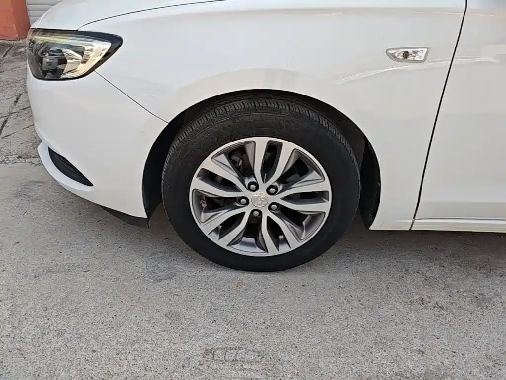 Buick Excelle — миниатюра 23