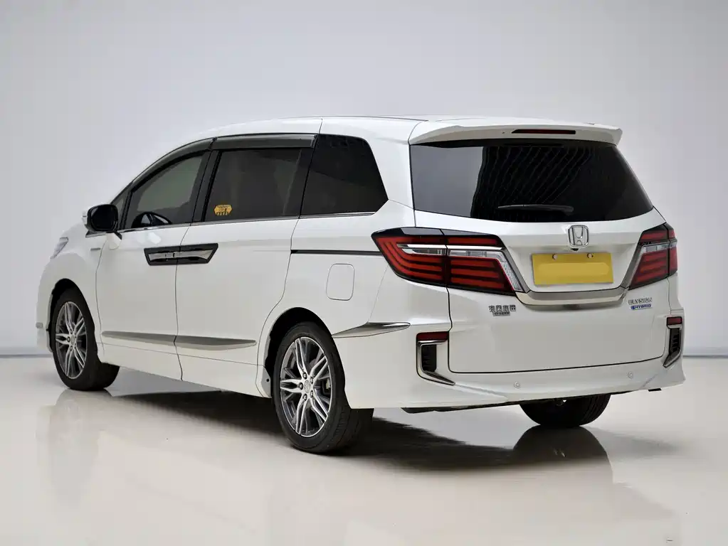Honda Elysion — миниатюра 4