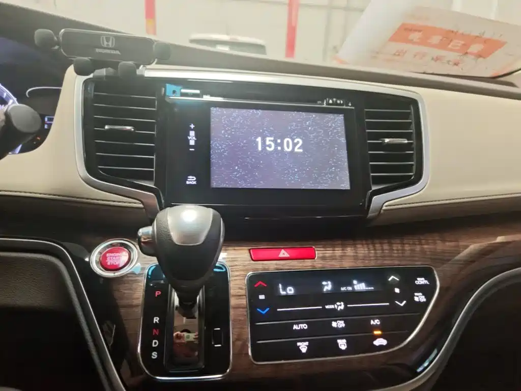 Honda Odyssey — миниатюра 13