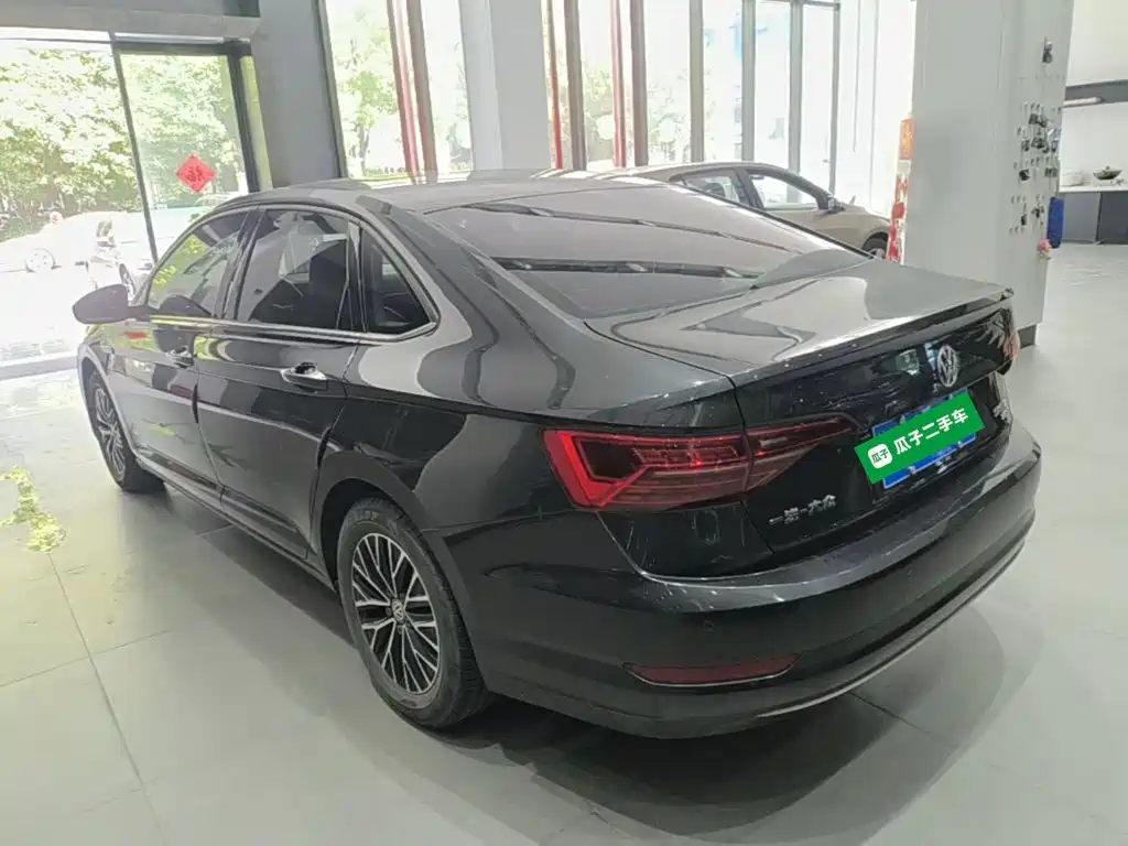 Volkswagen Sagitar — миниатюра 5