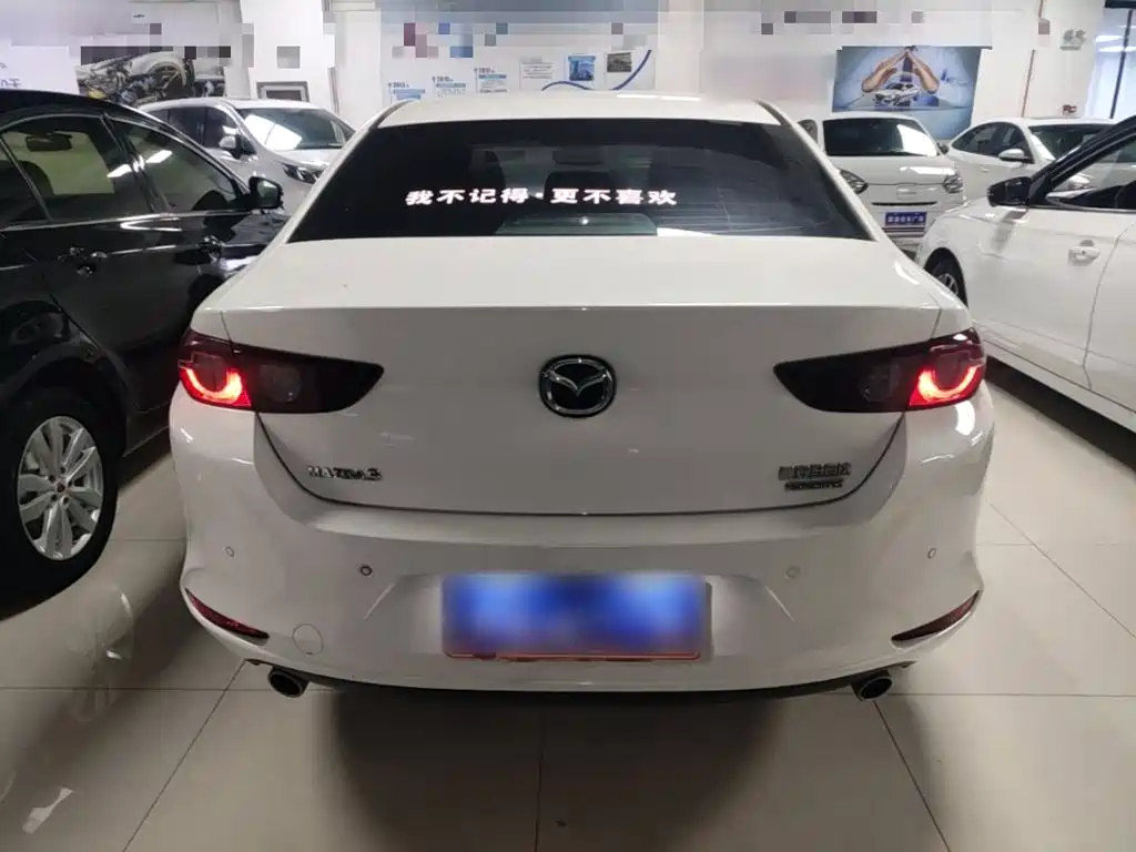 Mazda 3 Axela — миниатюра 6