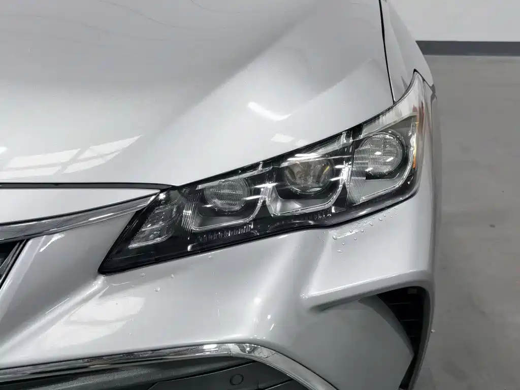Toyota Avalon — миниатюра 7