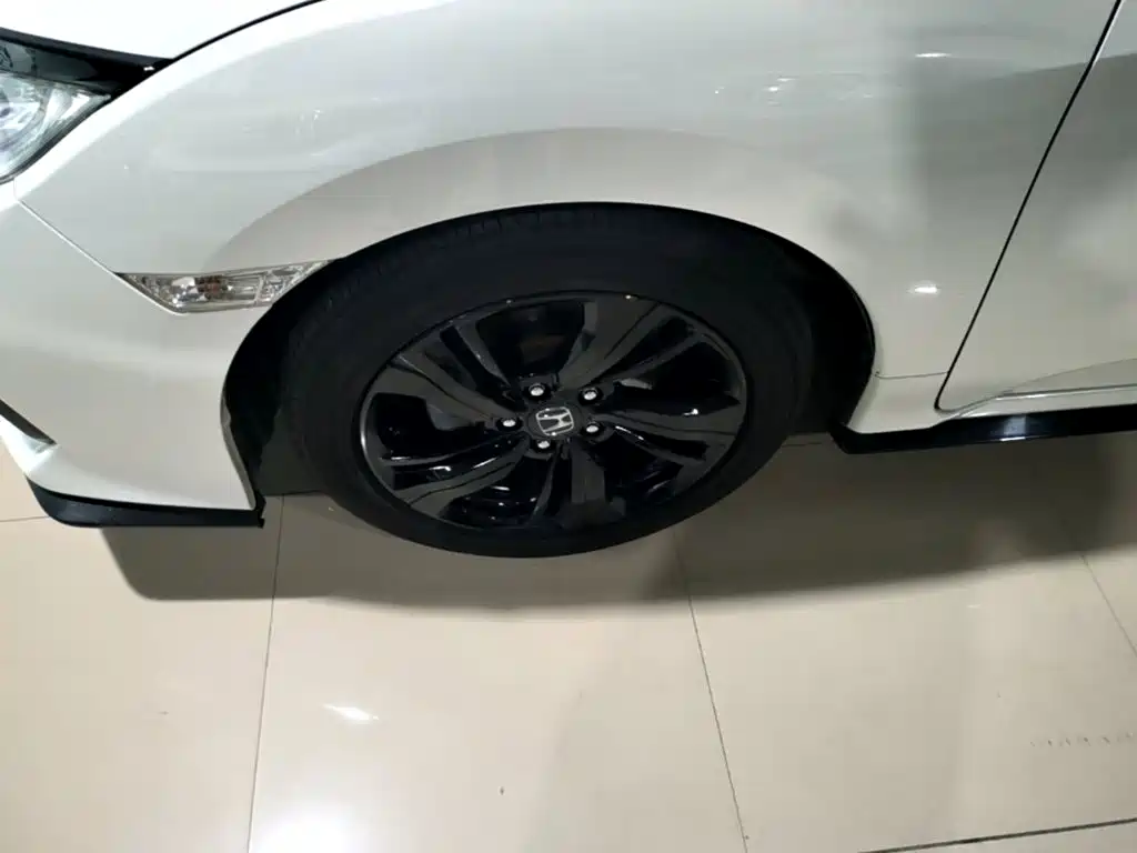 Honda Civic — миниатюра 23