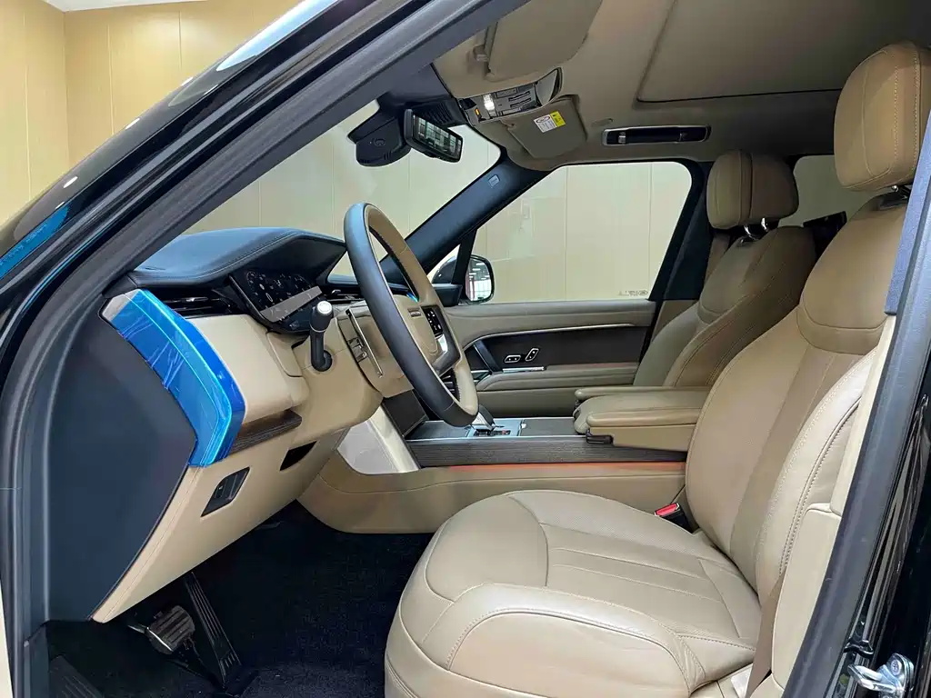 Land Rover Range Rover — миниатюра 4