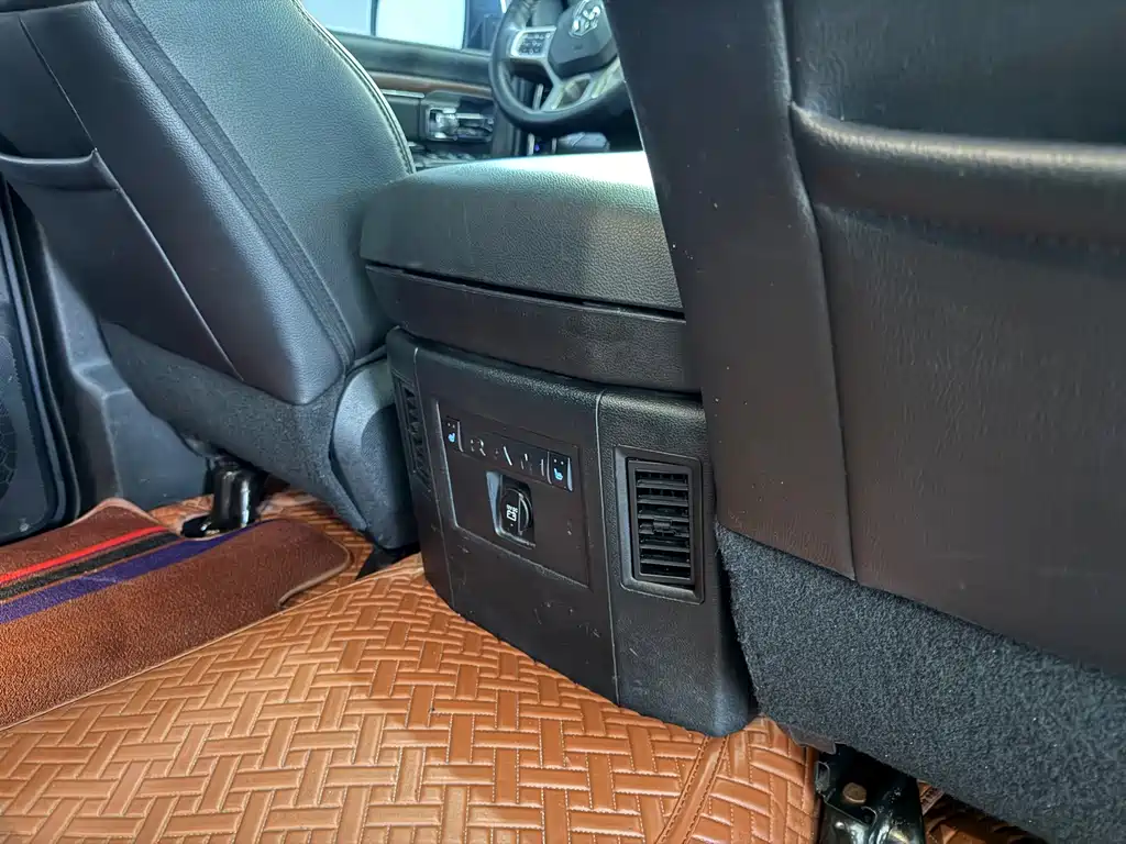 RAM Ram Trucks — миниатюра 10