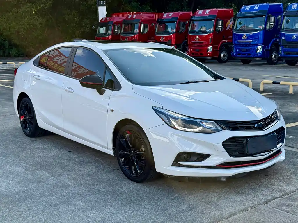 Chevrolet Cruze — миниатюра 2