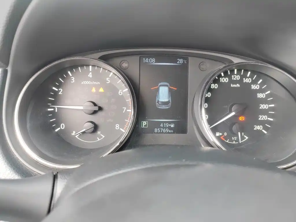 Nissan X-Trail — миниатюра 7