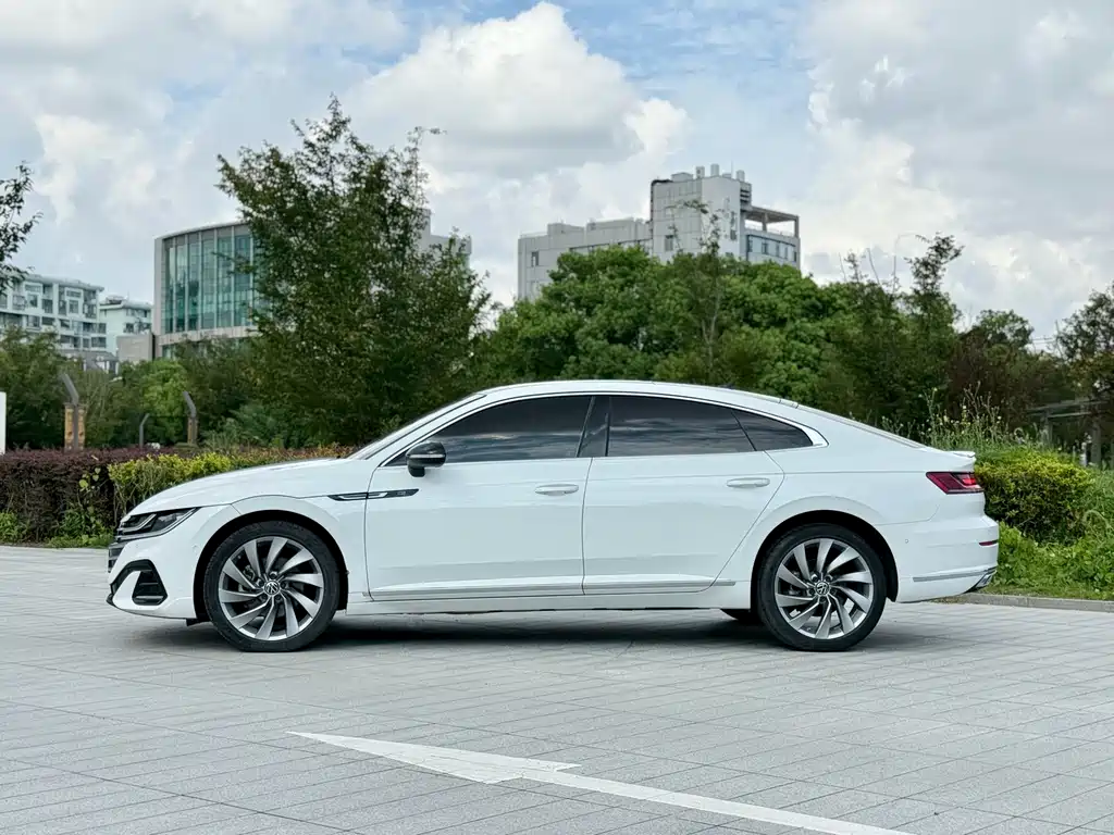 Volkswagen CC — миниатюра 3