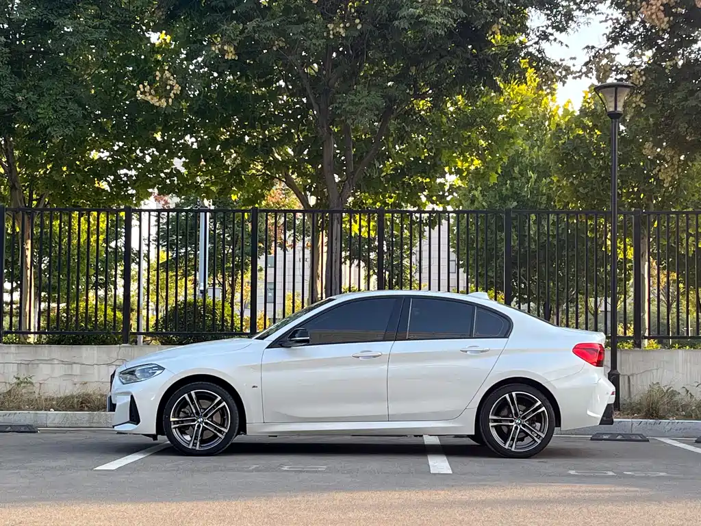 BMW 1 Series — миниатюра 3