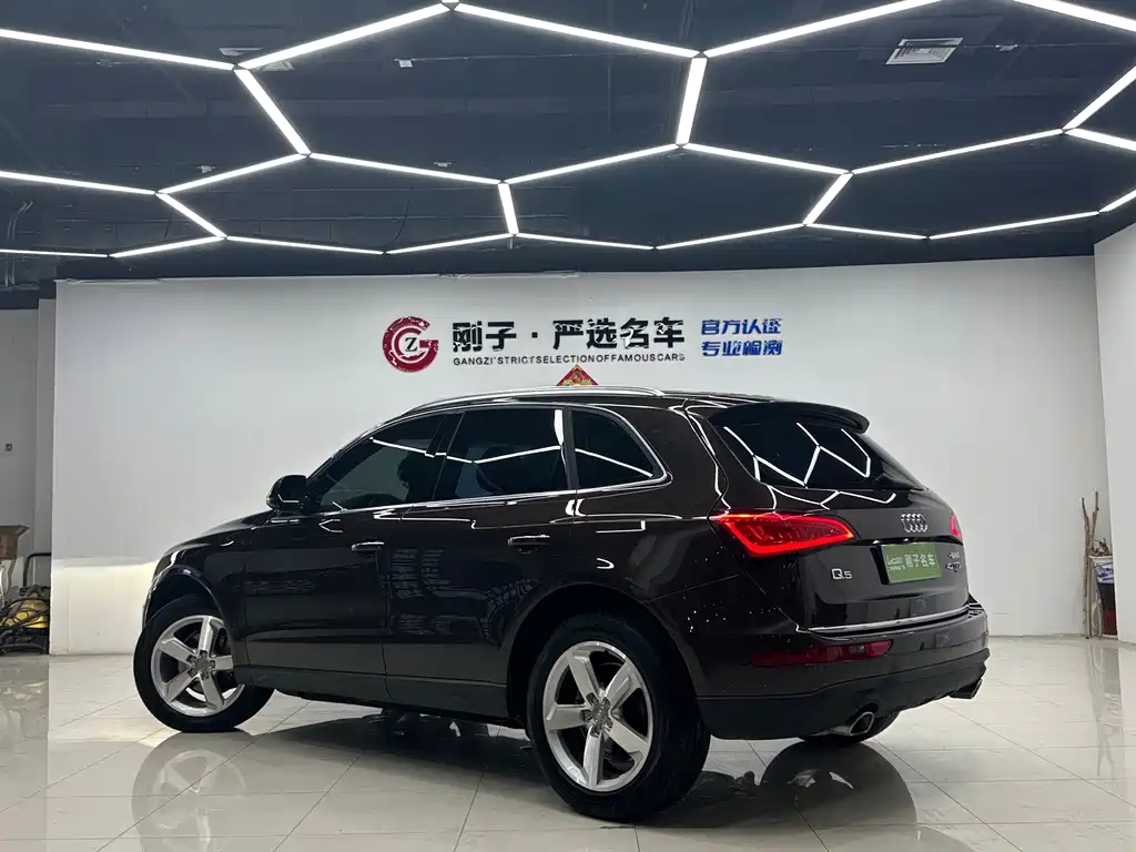 Audi Q5 — миниатюра 5