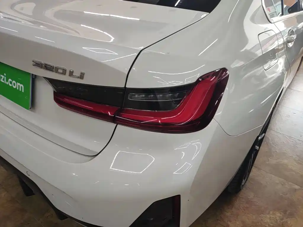 BMW 3 Series — миниатюра 8