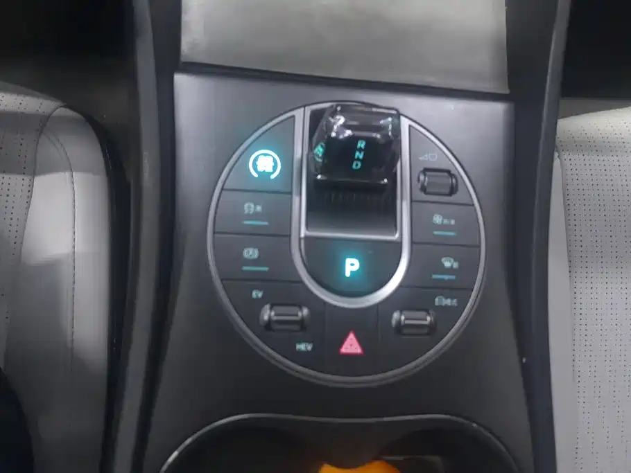 BYD Seal 05 DM-i — миниатюра 16