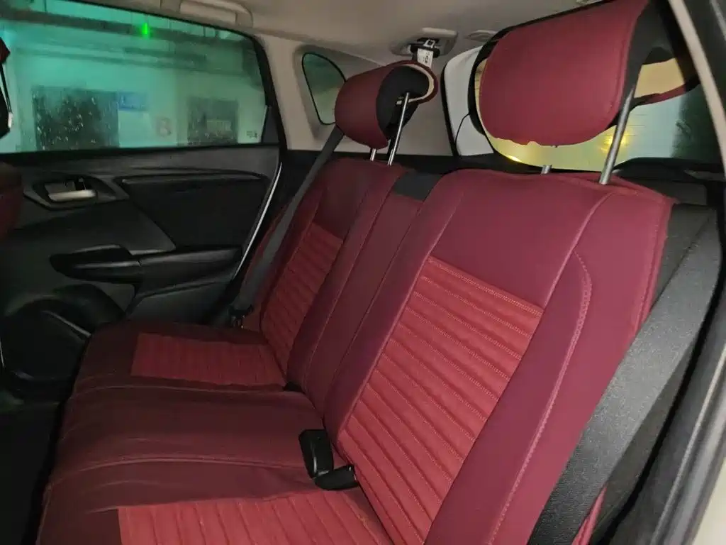Honda Fit — миниатюра 13