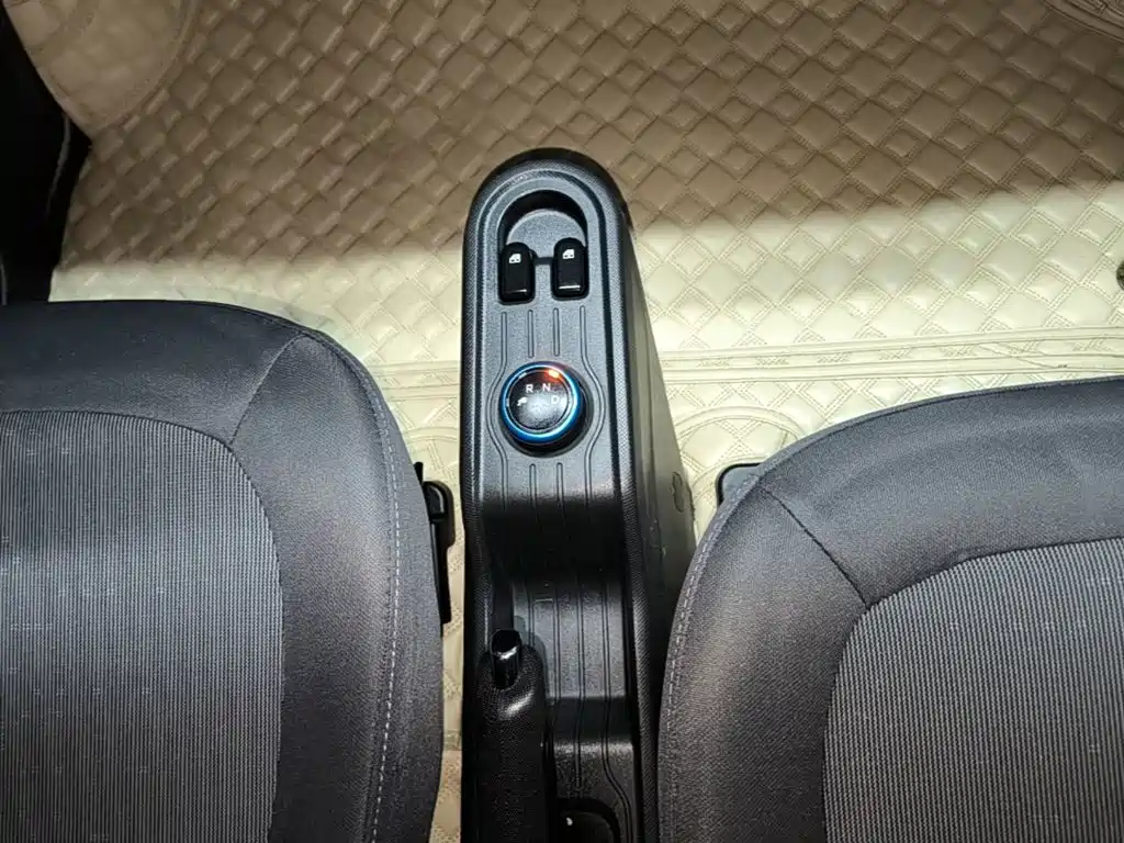 Wuling MINIEV — миниатюра 14