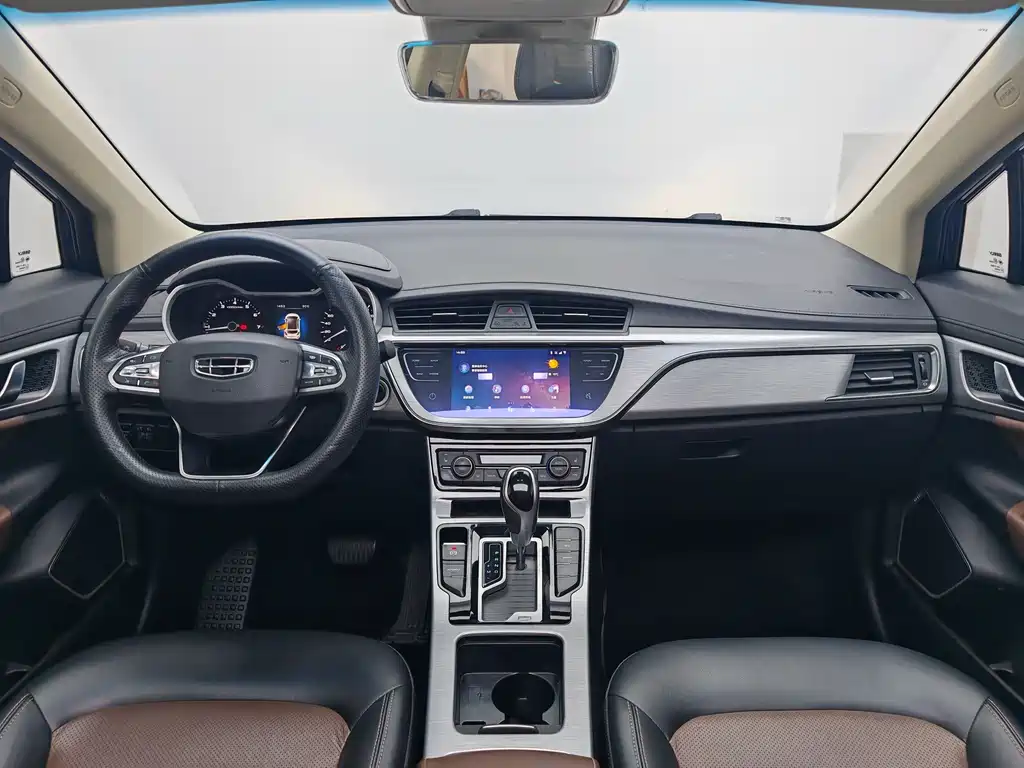 Geely Emgrand GS — миниатюра 15