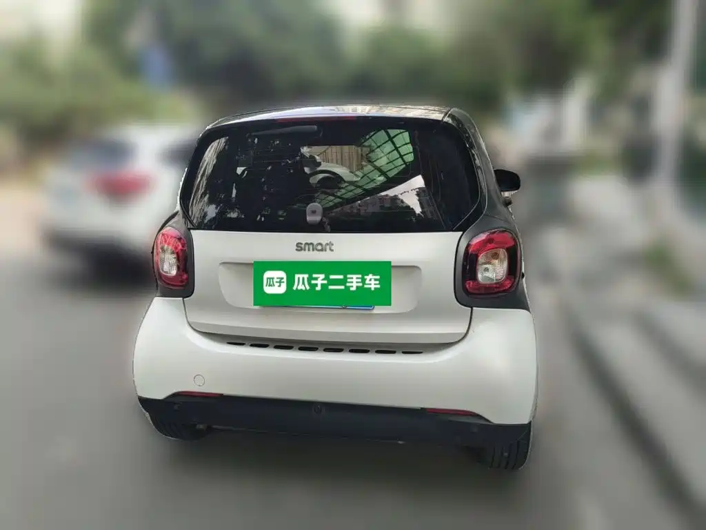 smart Smart Fortwo — миниатюра 5