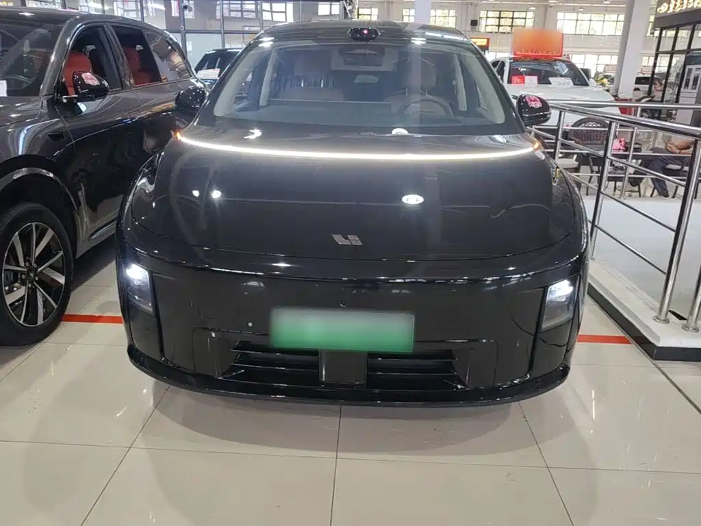 Li Auto Li i8 — миниатюра 3