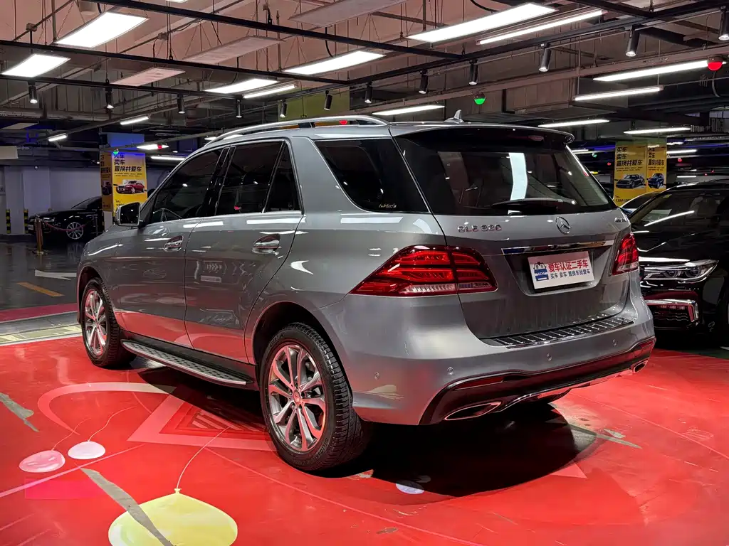 Mercedes-Benz GLE (Import) — миниатюра 7
