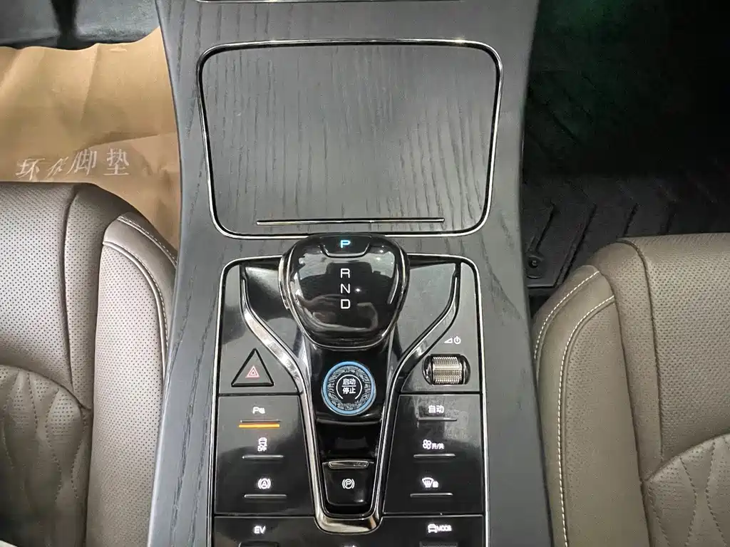 BYD Han — миниатюра 9