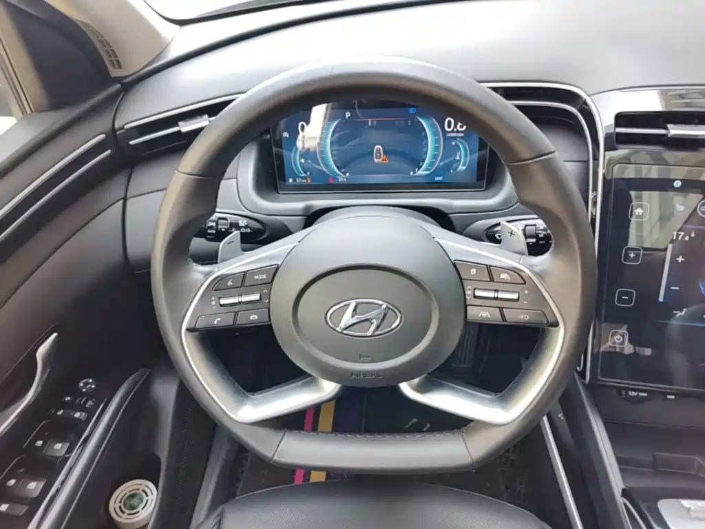 Hyundai Tucson — миниатюра 11