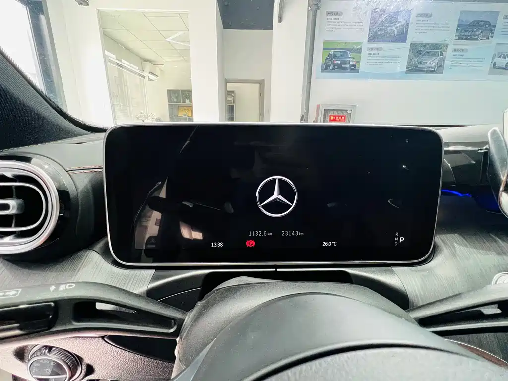 Mercedes-Benz C-Class — миниатюра 14