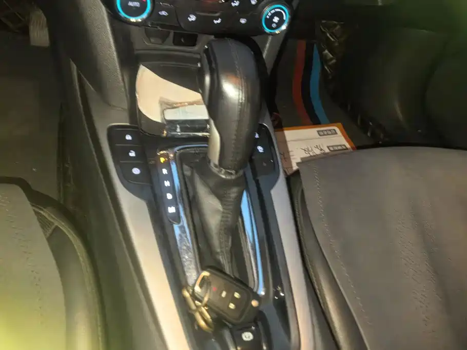 Chevrolet Malibu — миниатюра 16