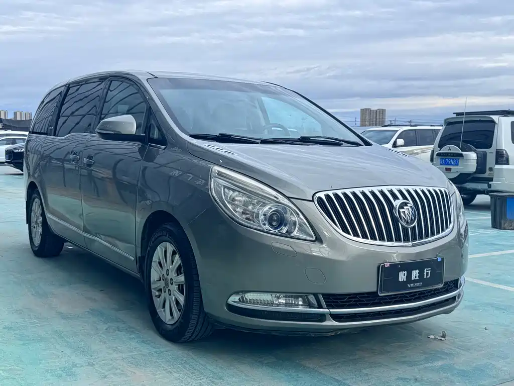 Buick GL8 — миниатюра 3