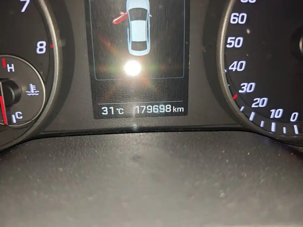 Hyundai Elantra — миниатюра 5