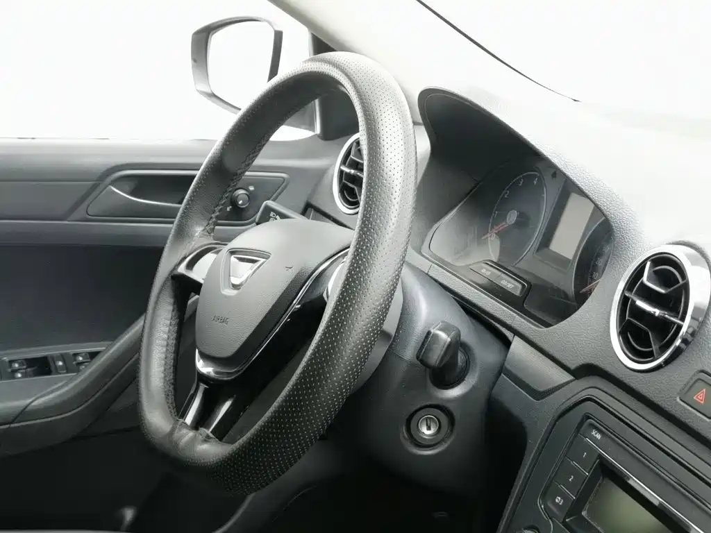 Jetta VA3 — миниатюра 22