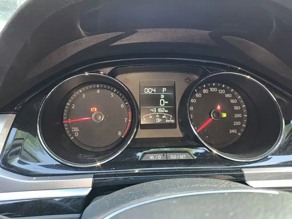 Volkswagen Bora — миниатюра 12