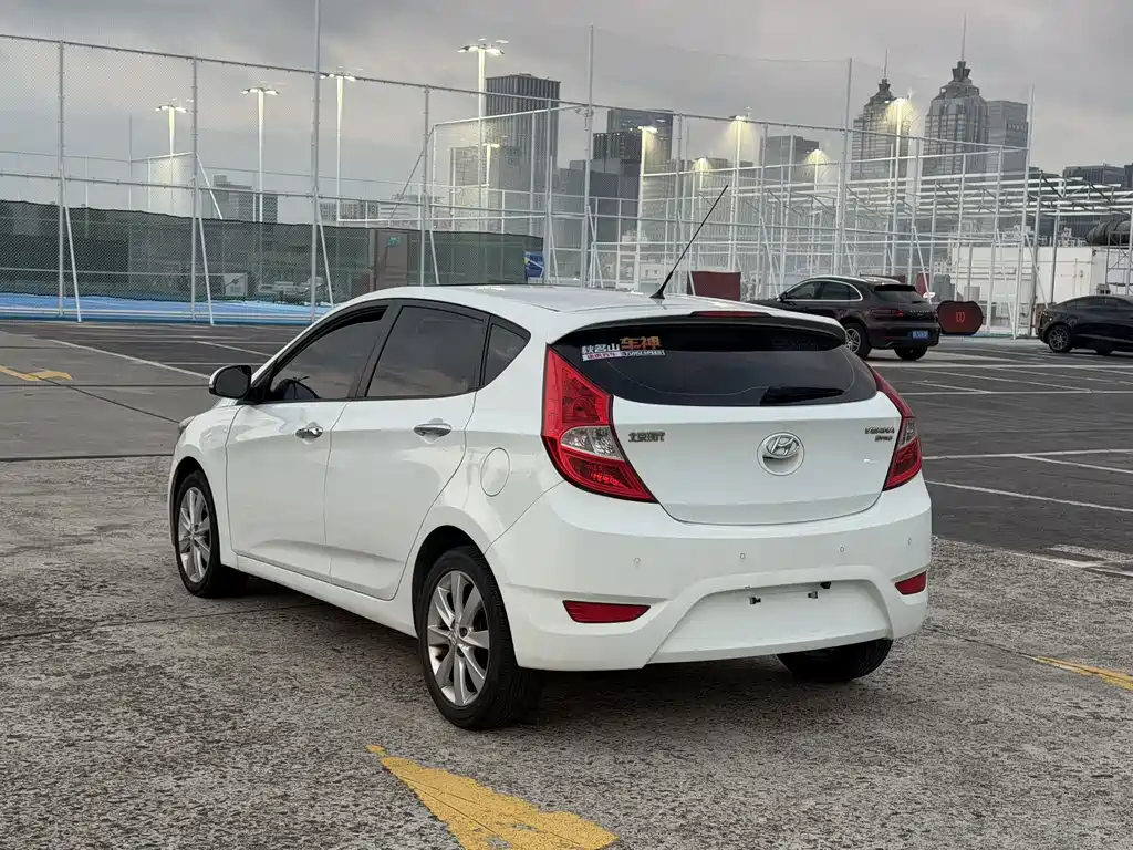 Hyundai Ruiyi — миниатюра 6