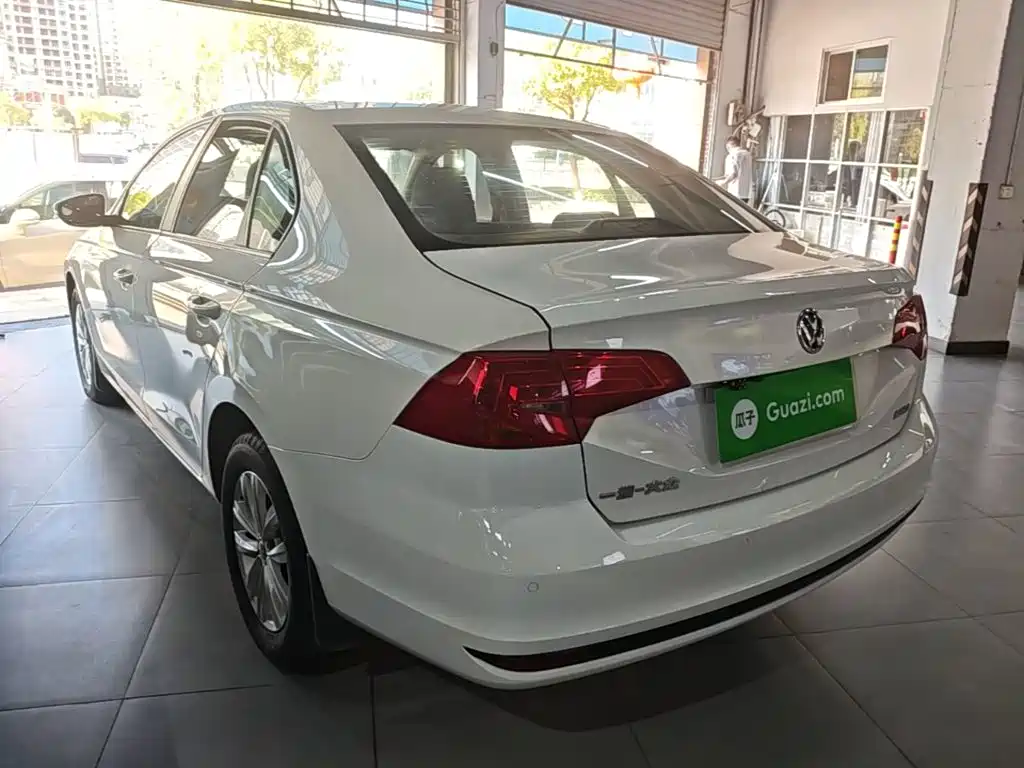 Volkswagen Bora — миниатюра 5