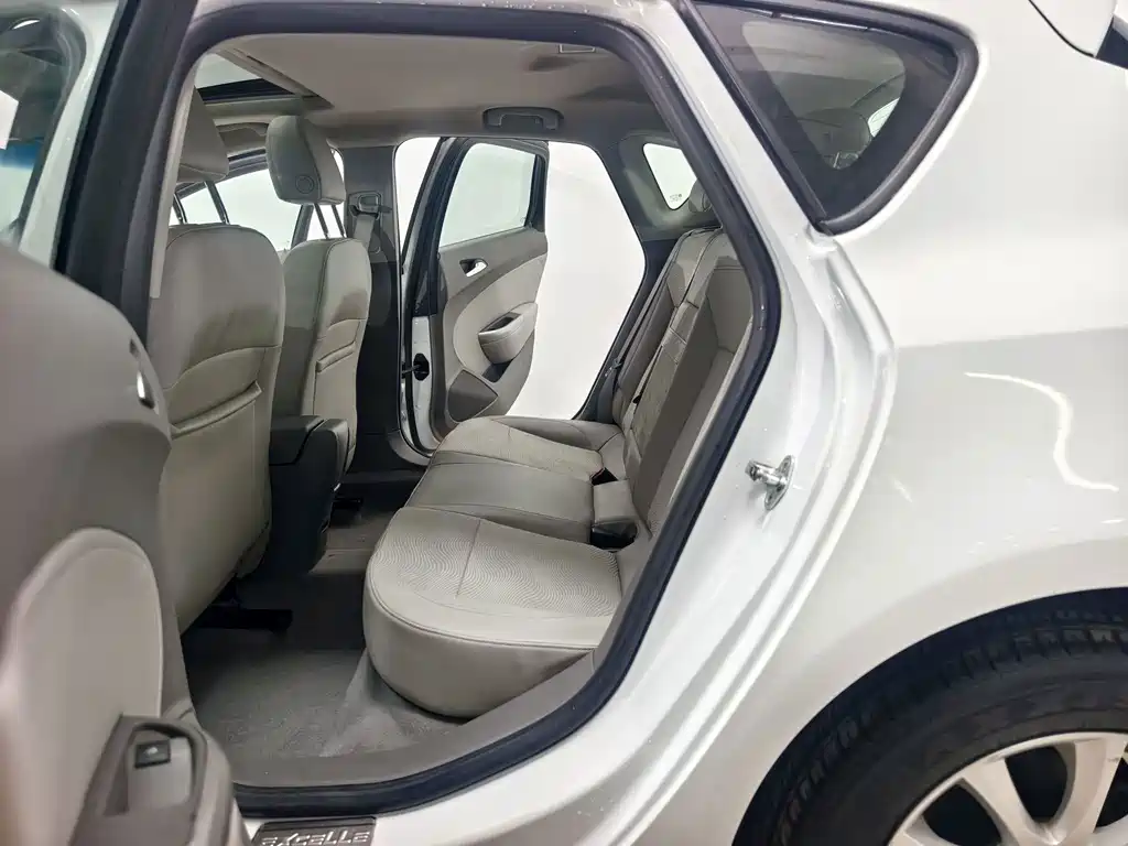 Buick Excelle — миниатюра 13