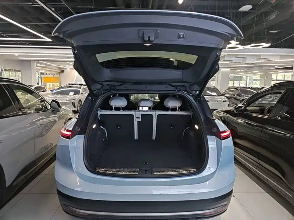 NIO ES6 — миниатюра 19