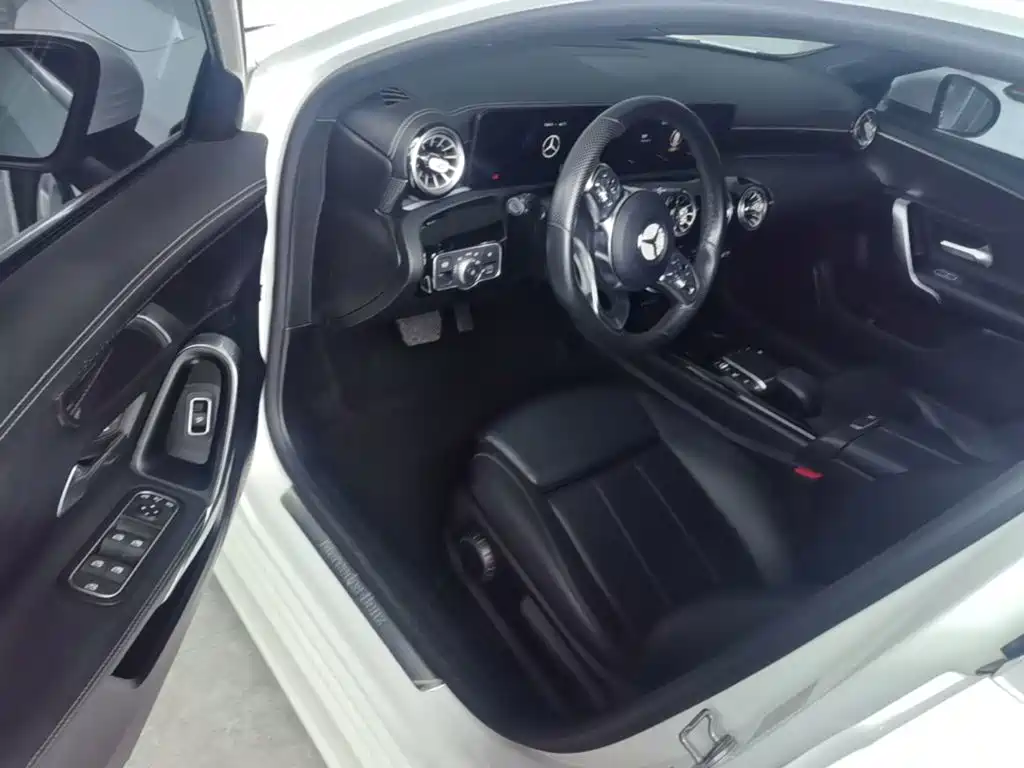 Mercedes-Benz A-Class — миниатюра 16