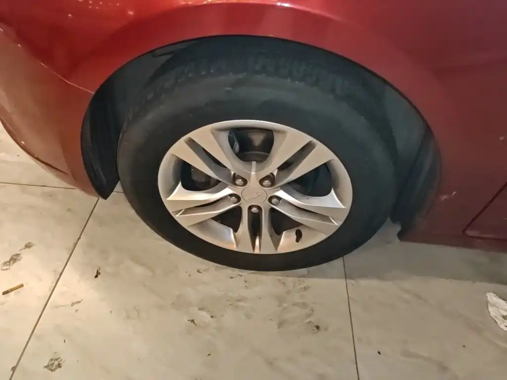 Chevrolet Cruze — миниатюра 23