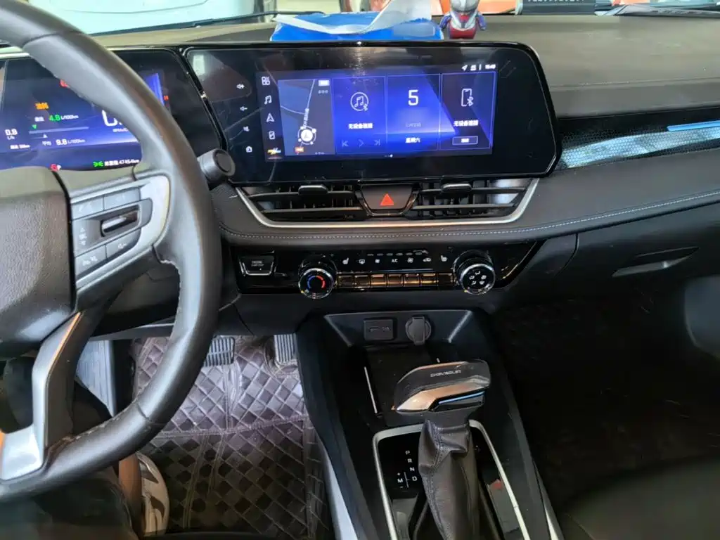 Chevrolet Monza — миниатюра 10