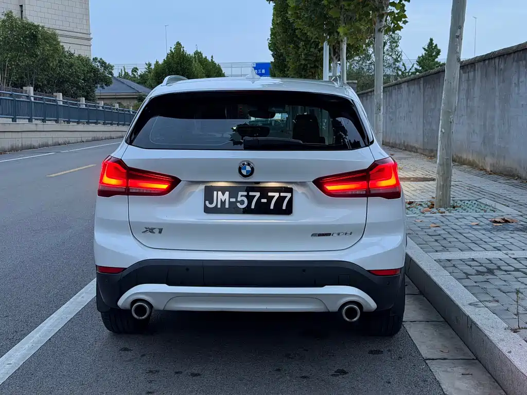 BMW X1 — миниатюра 8