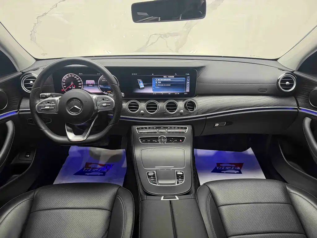 Mercedes-Benz E-Class — миниатюра 13
