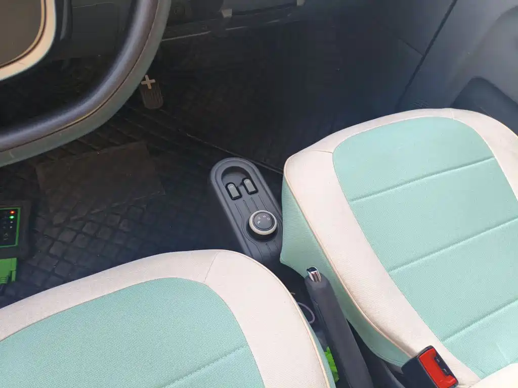Wuling MINIEV — миниатюра 14