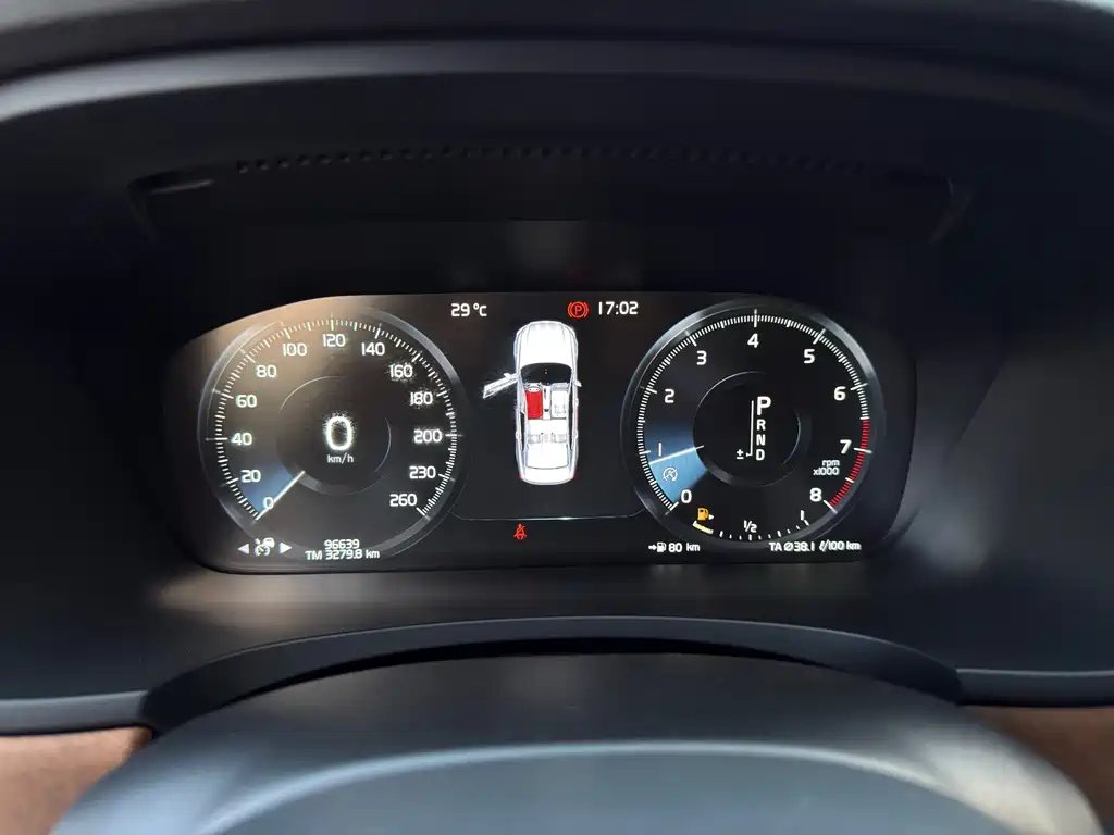 Volvo S90 — миниатюра 9