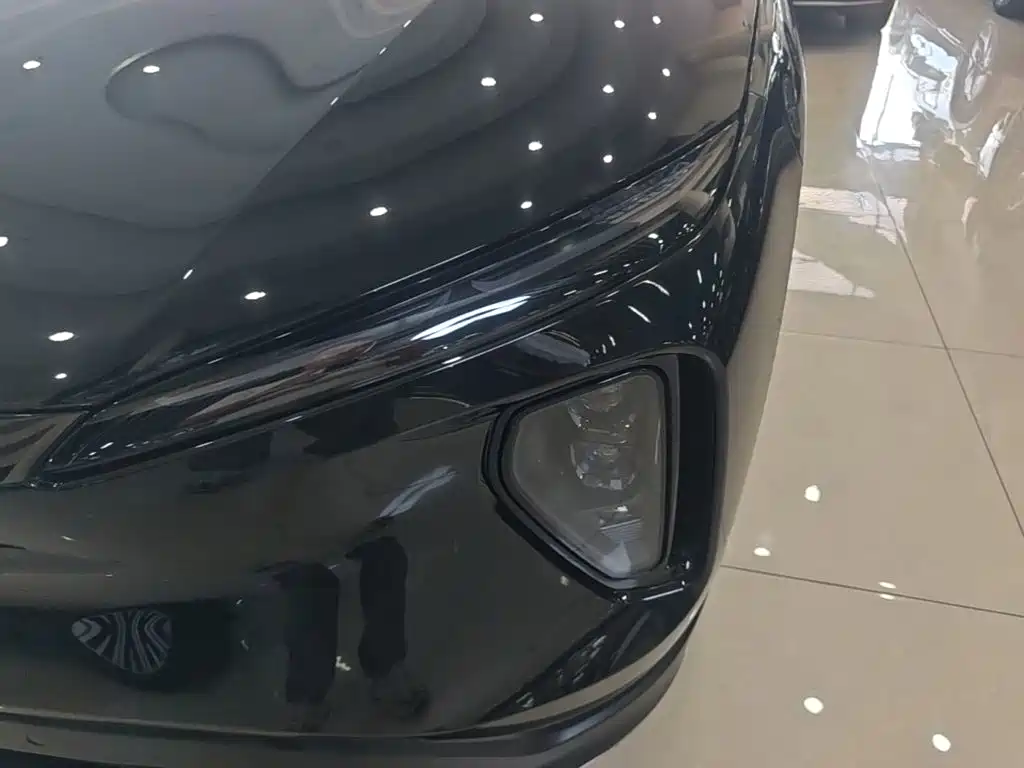 NIO ES6 — миниатюра 24