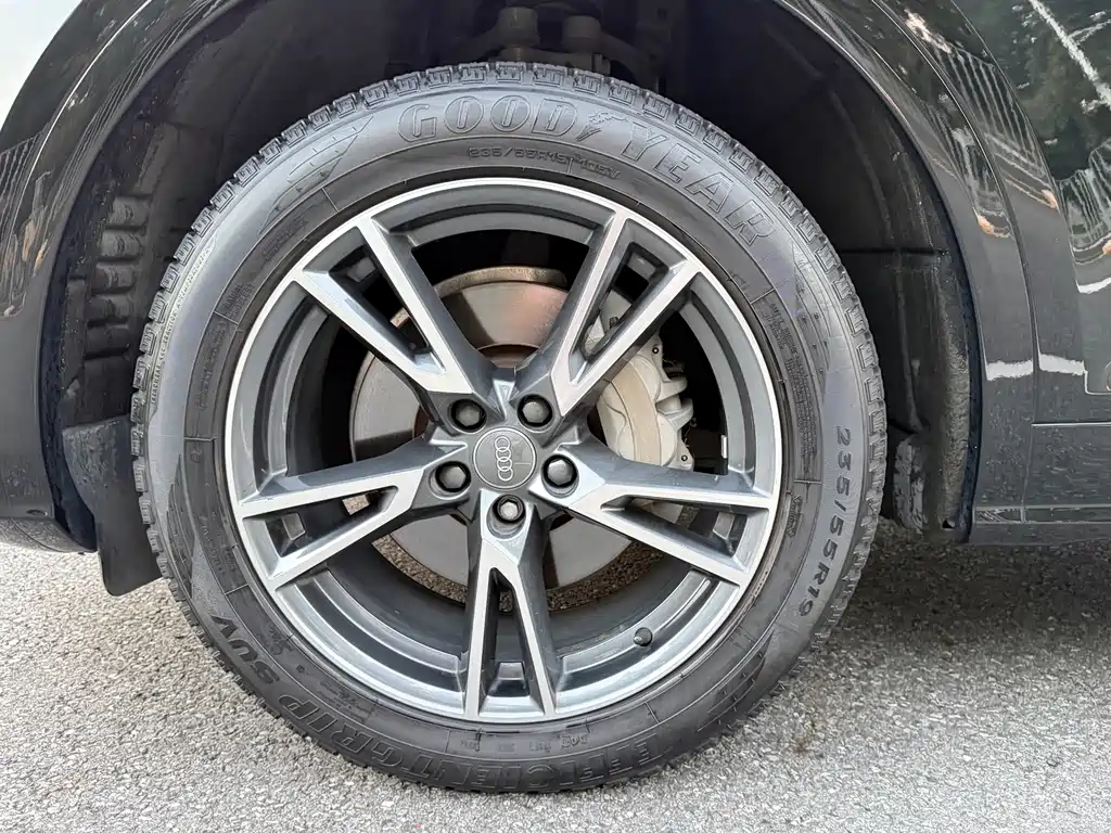 Audi Q5L — миниатюра 5